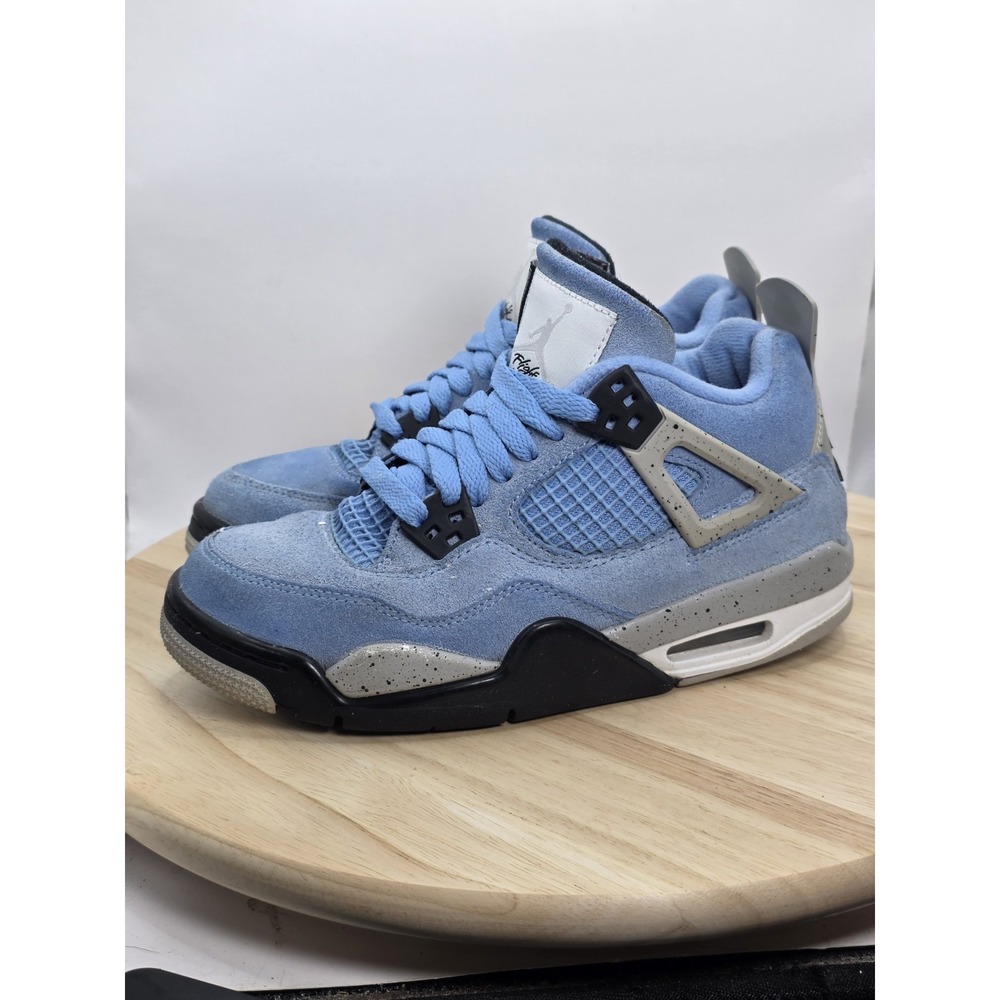 GS Size 4Y - Air Jordan 4 Retro University Blue 408452-400 Nike shoes